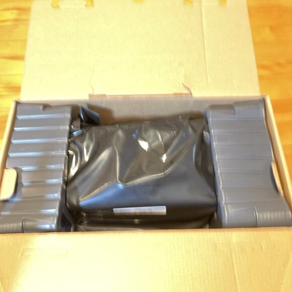 Genuine Samsung MLT-D303E (MLTD303E) Black Toner for SL-M4580, SL-M4580FX READ - Picture 9 of 10